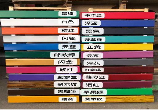 德保做招牌可以用哪些材料？